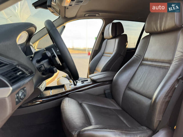 Черный БМВ Х5, объемом двигателя 3 л и пробегом 180 тыс. км за 20999 $, фото 12 на Automoto.ua