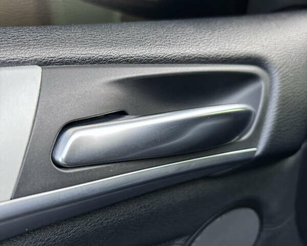 Чорний БМВ Х5, об'ємом двигуна 2.99 л та пробігом 305 тис. км за 22000 $, фото 13 на Automoto.ua