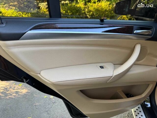 Черный БМВ Х5, объемом двигателя 3 л и пробегом 119 тыс. км за 14640 $, фото 16 на Automoto.ua