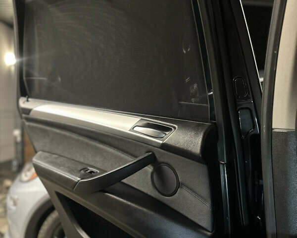 Черный БМВ Х5, объемом двигателя 2.98 л и пробегом 94 тыс. км за 12900 $, фото 10 на Automoto.ua