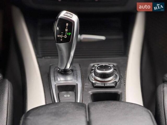 Чорний БМВ Х5, об'ємом двигуна 3 л та пробігом 350 тис. км за 18500 $, фото 47 на Automoto.ua