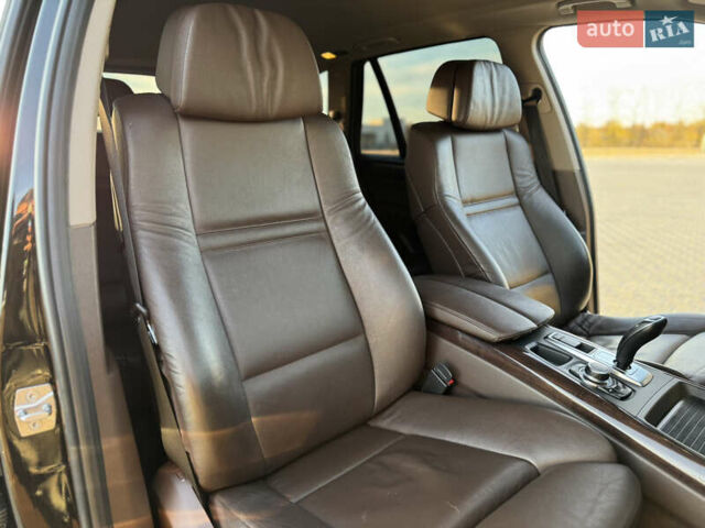 Черный БМВ Х5, объемом двигателя 3 л и пробегом 180 тыс. км за 20999 $, фото 24 на Automoto.ua