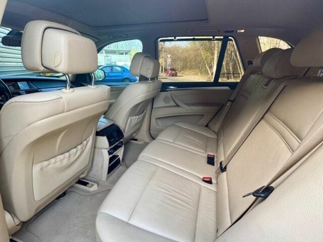 Черный БМВ Х5, объемом двигателя 3 л и пробегом 119 тыс. км за 14000 $, фото 2 на Automoto.ua