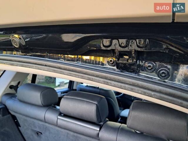 Чорний БМВ Х5, об'ємом двигуна 3 л та пробігом 191 тис. км за 14500 $, фото 52 на Automoto.ua