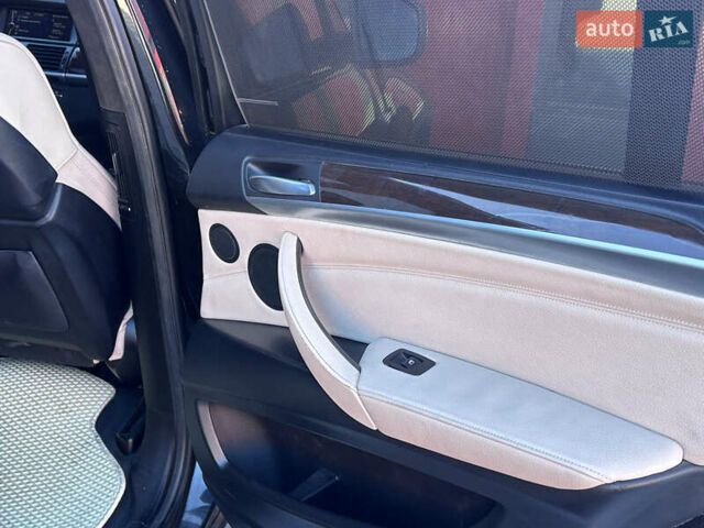 Чорний БМВ Х5, об'ємом двигуна 3 л та пробігом 311 тис. км за 17250 $, фото 47 на Automoto.ua