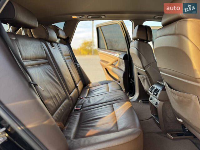 Черный БМВ Х5, объемом двигателя 3 л и пробегом 180 тыс. км за 20999 $, фото 39 на Automoto.ua