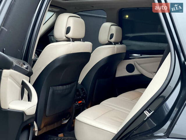 Чорний БМВ Х5, об'ємом двигуна 2.98 л та пробігом 165 тис. км за 13500 $, фото 31 на Automoto.ua