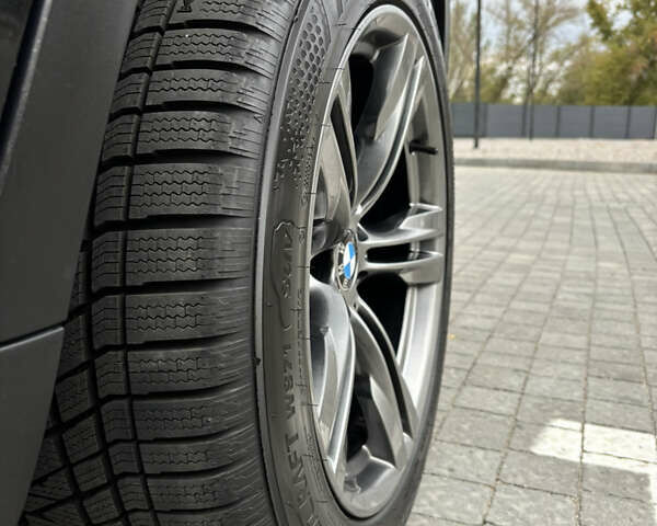 Чорний БМВ Х5, об'ємом двигуна 2.99 л та пробігом 305 тис. км за 22000 $, фото 54 на Automoto.ua