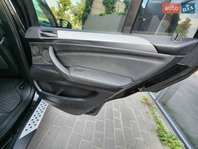 Чорний БМВ Х5, об'ємом двигуна 3 л та пробігом 218 тис. км за 17750 $, фото 59 на Automoto.ua