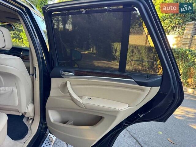 Чорний БМВ Х5, об'ємом двигуна 3 л та пробігом 119 тис. км за 14690 $, фото 21 на Automoto.ua