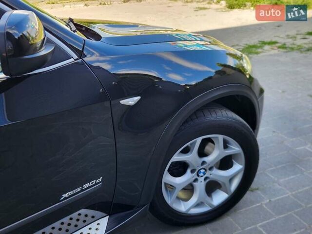 Чорний БМВ Х5, об'ємом двигуна 3 л та пробігом 218 тис. км за 17750 $, фото 39 на Automoto.ua