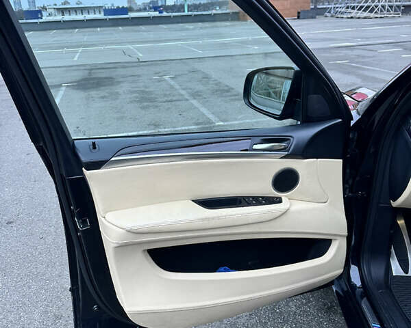 Чорний БМВ Х5, об'ємом двигуна 2.99 л та пробігом 235 тис. км за 21000 $, фото 20 на Automoto.ua