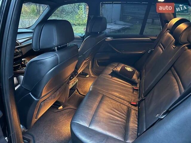 Чорний БМВ Х5, об'ємом двигуна 3 л та пробігом 237 тис. км за 22500 $, фото 34 на Automoto.ua