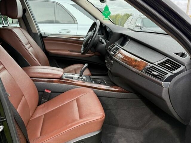 Черный БМВ Х5, объемом двигателя 3 л и пробегом 221 тыс. км за 4300 $, фото 9 на Automoto.ua