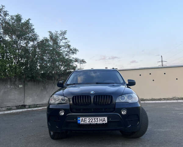 Черный БМВ Х5, объемом двигателя 3 л и пробегом 265 тыс. км за 18900 $, фото 1 на Automoto.ua