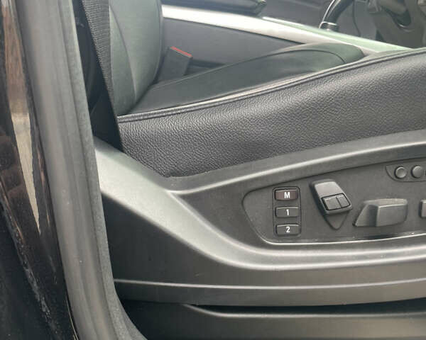 Черный БМВ Х5, объемом двигателя 2.98 л и пробегом 188 тыс. км за 13300 $, фото 24 на Automoto.ua