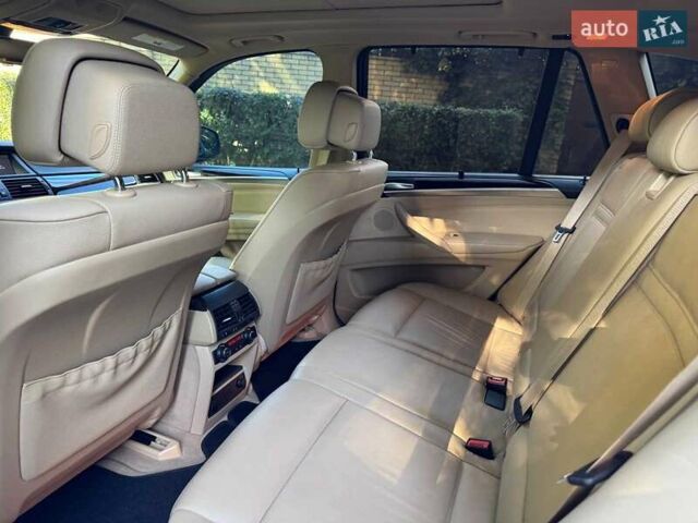 Чорний БМВ Х5, об'ємом двигуна 3 л та пробігом 119 тис. км за 14690 $, фото 16 на Automoto.ua