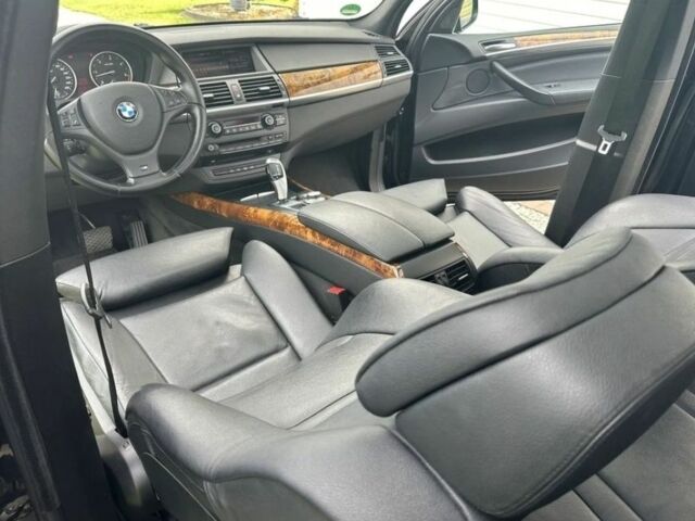 Черный БМВ Х5, объемом двигателя 3 л и пробегом 217 тыс. км за 4000 $, фото 7 на Automoto.ua