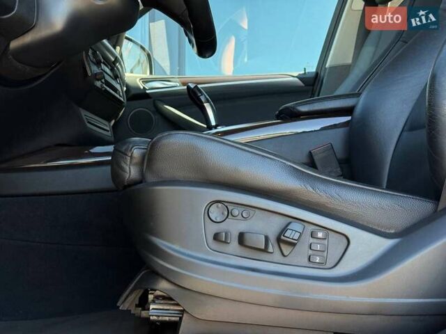 Черный БМВ Х5, объемом двигателя 2.98 л и пробегом 221 тыс. км за 14298 $, фото 17 на Automoto.ua