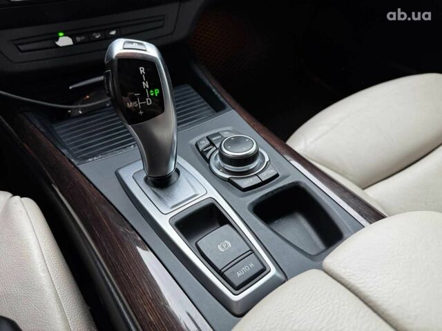 Черный БМВ Х5, объемом двигателя 3 л и пробегом 158 тыс. км за 18690 $, фото 21 на Automoto.ua