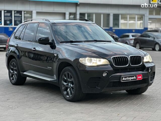 Чорний БМВ Х5, об'ємом двигуна 3 л та пробігом 349 тис. км за 17690 $, фото 2 на Automoto.ua