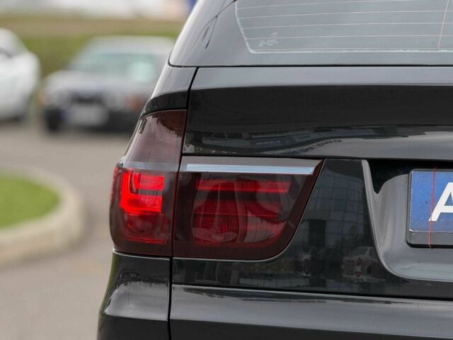Чорний БМВ Х5, об'ємом двигуна 3 л та пробігом 250 тис. км за 18500 $, фото 8 на Automoto.ua