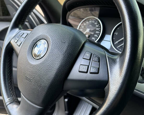 Чорний БМВ Х5, об'ємом двигуна 2.99 л та пробігом 305 тис. км за 22000 $, фото 10 на Automoto.ua