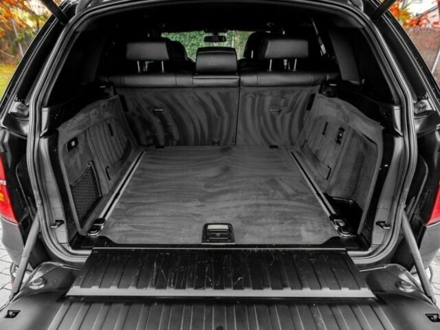 Черный БМВ Х5, объемом двигателя 3 л и пробегом 167 тыс. км за 4300 $, фото 12 на Automoto.ua