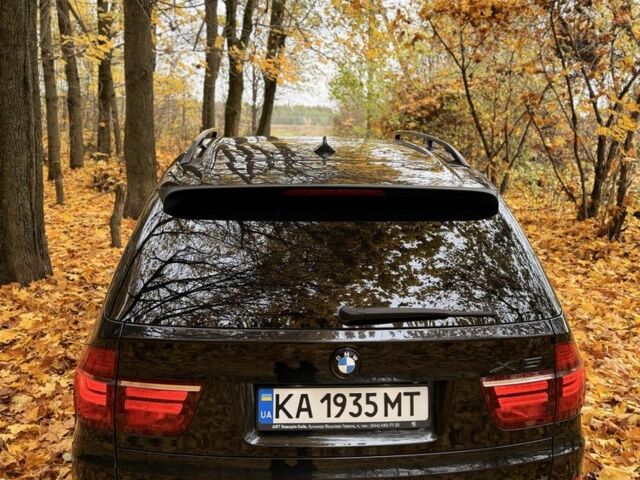 БМВ Х5 2012 в Чернигове на Automoto.ua Черный БМВ Х5, объемом двигателя 3 л и пробегом 307 тыс. км за 18600 $, фото 8 на Automoto.ua