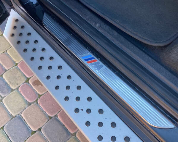 Черный БМВ Х5, объемом двигателя 3.5 л и пробегом 214 тыс. км за 19000 $, фото 21 на Automoto.ua