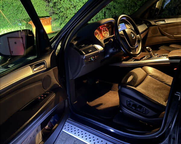 Черный БМВ Х5, объемом двигателя 3 л и пробегом 247 тыс. км за 20000 $, фото 59 на Automoto.ua