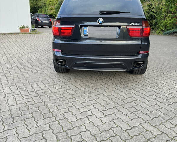 Черный БМВ Х5, объемом двигателя 3 л и пробегом 247 тыс. км за 20000 $, фото 26 на Automoto.ua