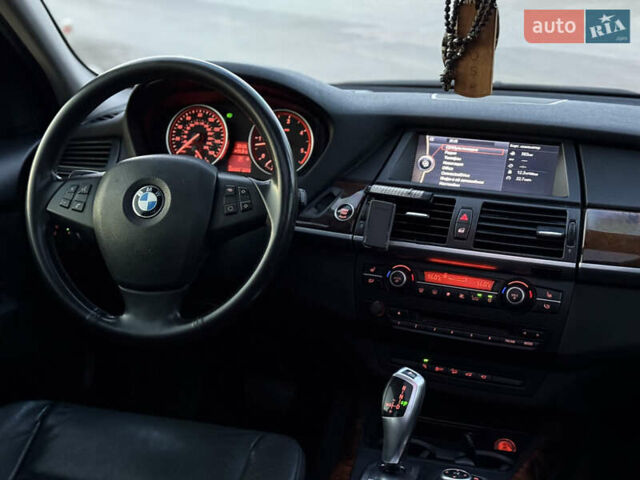 Чорний БМВ Х5, об'ємом двигуна 3 л та пробігом 280 тис. км за 15500 $, фото 15 на Automoto.ua
