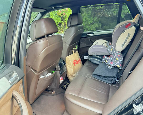 Черный БМВ Х5, объемом двигателя 3 л и пробегом 247 тыс. км за 20000 $, фото 30 на Automoto.ua