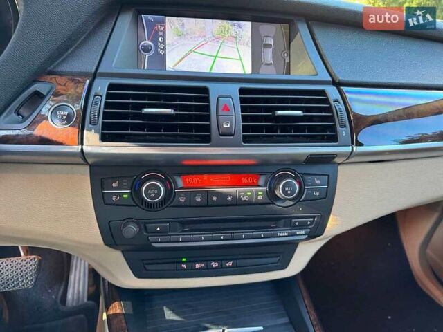 Чорний БМВ Х5, об'ємом двигуна 3 л та пробігом 119 тис. км за 14690 $, фото 14 на Automoto.ua