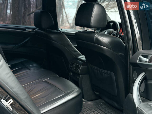 Черный БМВ Х5, объемом двигателя 2.98 л и пробегом 137 тыс. км за 9999 $, фото 17 на Automoto.ua