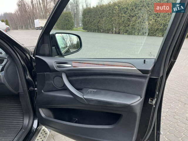 Черный БМВ Х5, объемом двигателя 3 л и пробегом 160 тыс. км за 16500 $, фото 23 на Automoto.ua