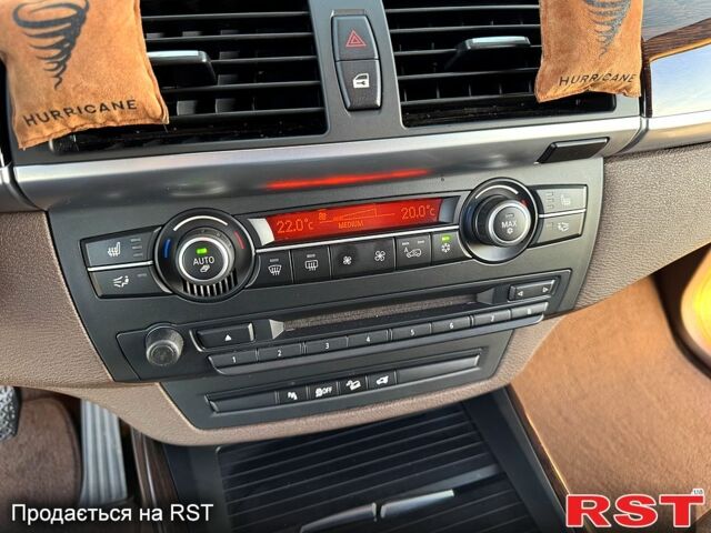 Черный БМВ Х5, объемом двигателя 3 л и пробегом 180 тыс. км за 20999 $, фото 12 на Automoto.ua