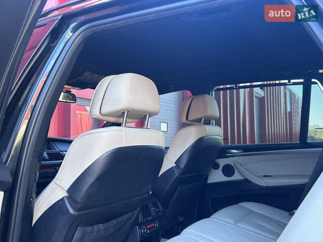 Чорний БМВ Х5, об'ємом двигуна 3 л та пробігом 311 тис. км за 17250 $, фото 40 на Automoto.ua