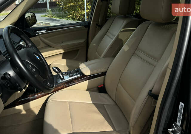 БМВ Х5 2012 в Дубно на Automoto.ua Черный БМВ Х5, объемом двигателя 3 л и пробегом 249 тыс. км за 16750 $, фото 25 на Automoto.ua