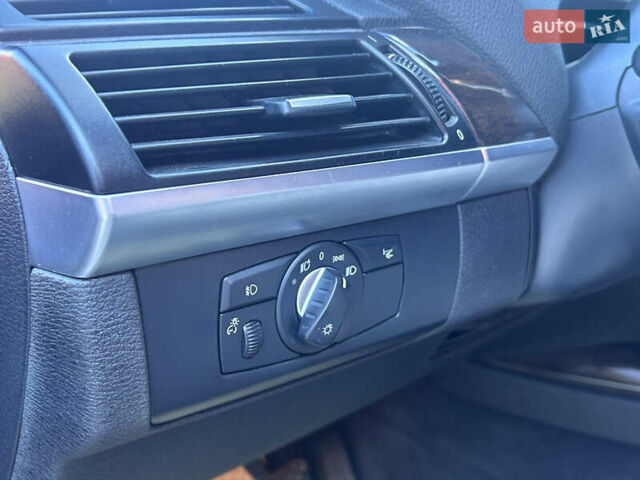 Чорний БМВ Х5, об'ємом двигуна 3 л та пробігом 311 тис. км за 17250 $, фото 27 на Automoto.ua