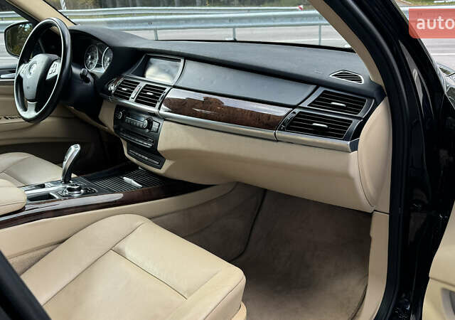 БМВ Х5 2012 в Дубно на Automoto.ua Черный БМВ Х5, объемом двигателя 3 л и пробегом 249 тыс. км за 16750 $, фото 26 на Automoto.ua