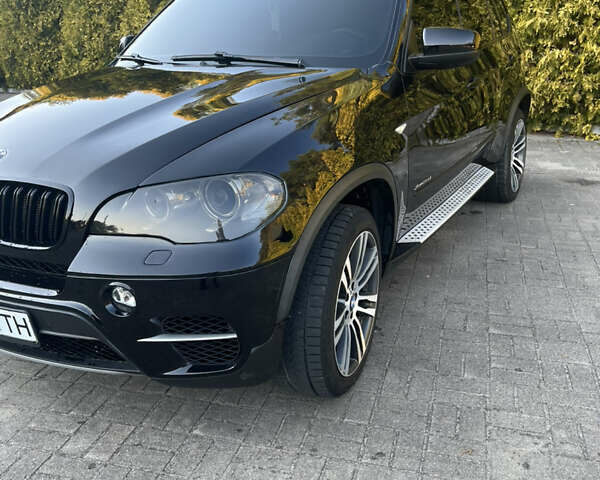 Чорний БМВ Х5, об'ємом двигуна 3 л та пробігом 303 тис. км за 19500 $, фото 17 на Automoto.ua