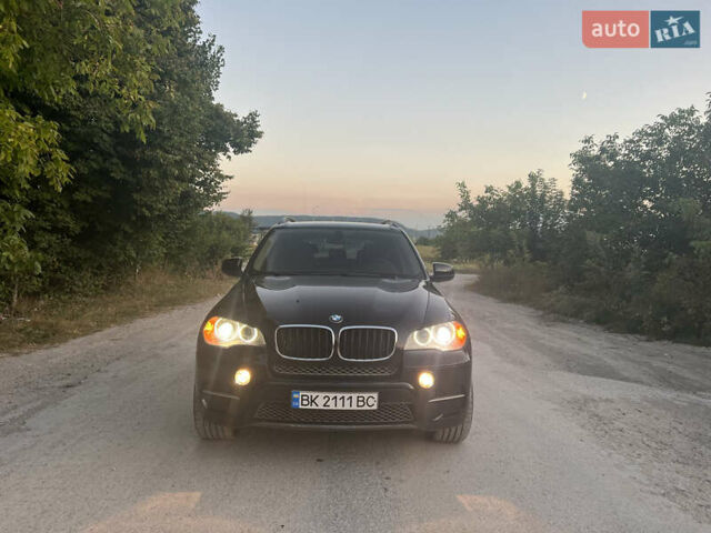 Черный БМВ Х5, объемом двигателя 2.98 л и пробегом 271 тыс. км за 11900 $, фото 1 на Automoto.ua