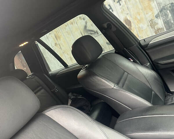 Черный БМВ Х5, объемом двигателя 2.98 л и пробегом 233 тыс. км за 18500 $, фото 10 на Automoto.ua