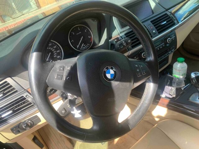 Черный БМВ Х5, объемом двигателя 3 л и пробегом 278 тыс. км за 15000 $, фото 5 на Automoto.ua