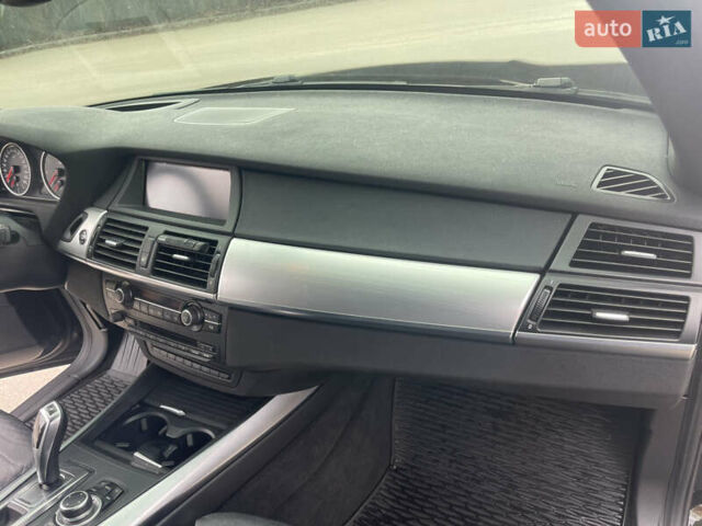 Черный БМВ Х5, объемом двигателя 2.98 л и пробегом 188 тыс. км за 13300 $, фото 23 на Automoto.ua