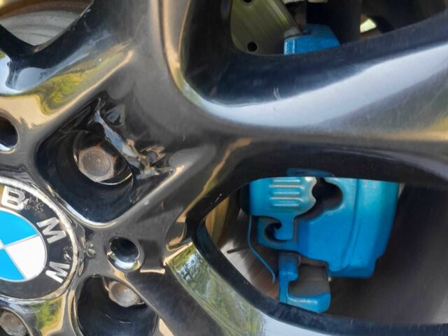 Чорний БМВ Х5, об'ємом двигуна 3 л та пробігом 212 тис. км за 11750 $, фото 9 на Automoto.ua