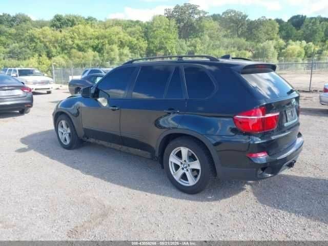 Чорний БМВ Х5, об'ємом двигуна 3 л та пробігом 209 тис. км за 1500 $, фото 2 на Automoto.ua