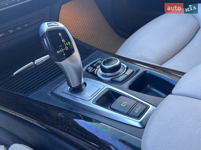 Чорний БМВ Х5, об'ємом двигуна 3 л та пробігом 311 тис. км за 17250 $, фото 30 на Automoto.ua